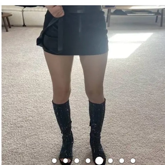 ZARA SHINY OPEN TOE HEELED BOOTS
BLACK SIZE 7.5 - Picture 6 of 6